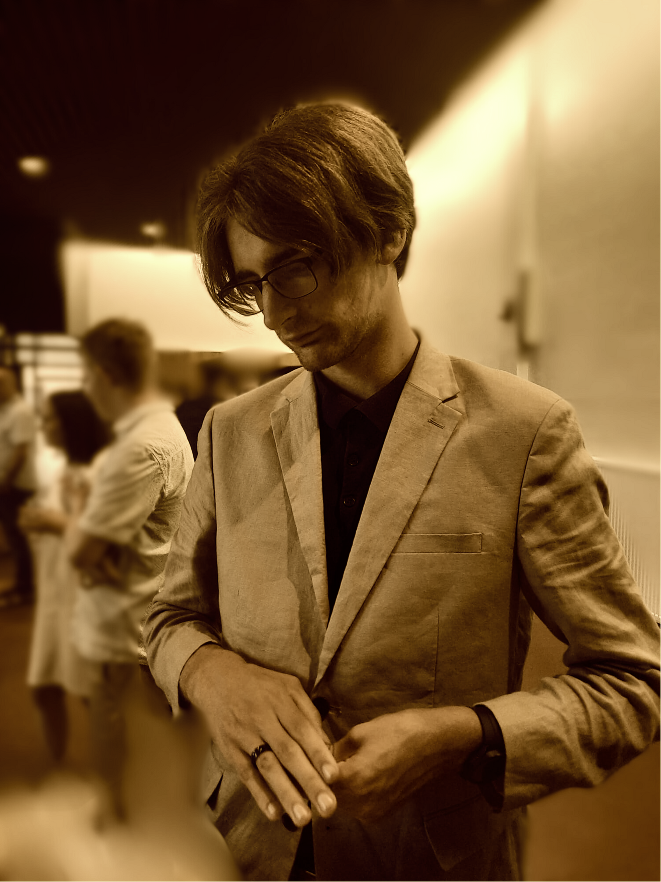 Picture of Mauro in a suit